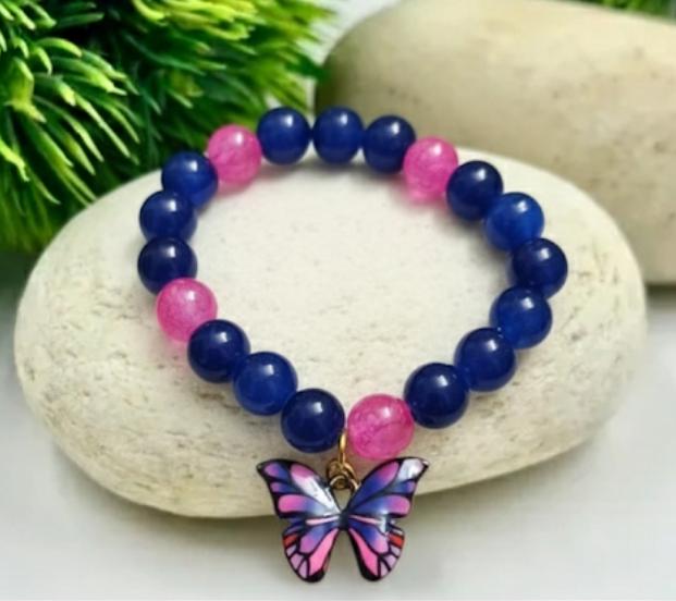 PREMIUM BUTTERFLY BRASLET WITH BLUE AND PINK PEARLS.